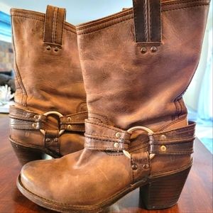 Womens Frye Boots